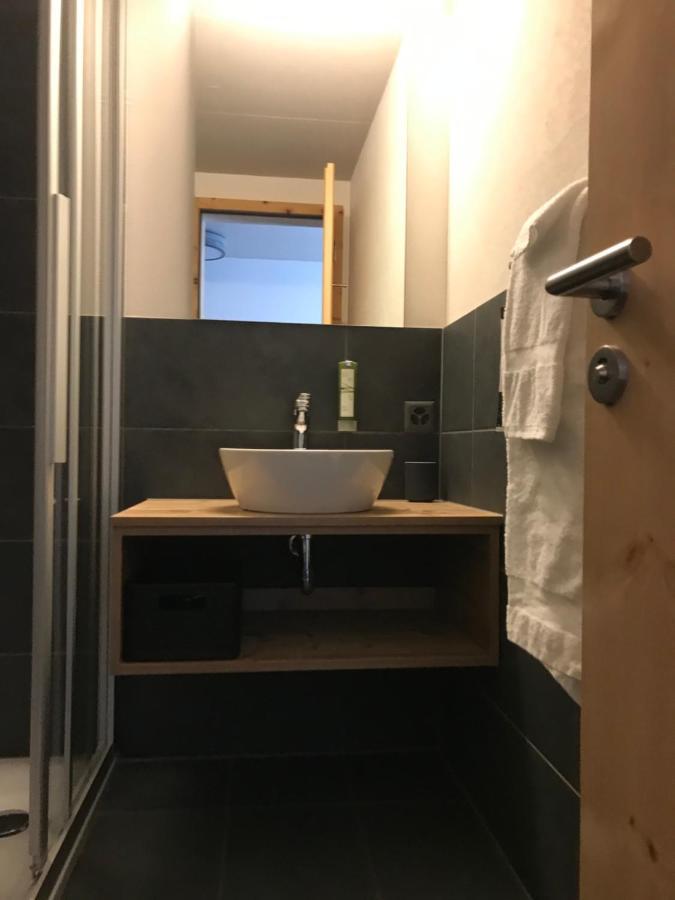 Berghotel Mettmen Schwanden  المظهر الخارجي الصورة