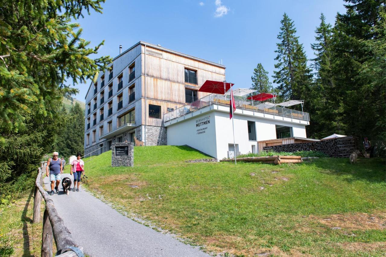 Berghotel Mettmen Schwanden  المظهر الخارجي الصورة