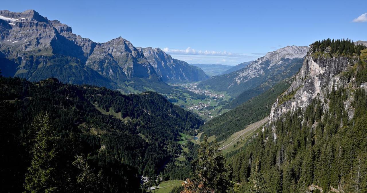 Berghotel Mettmen Schwanden  المظهر الخارجي الصورة